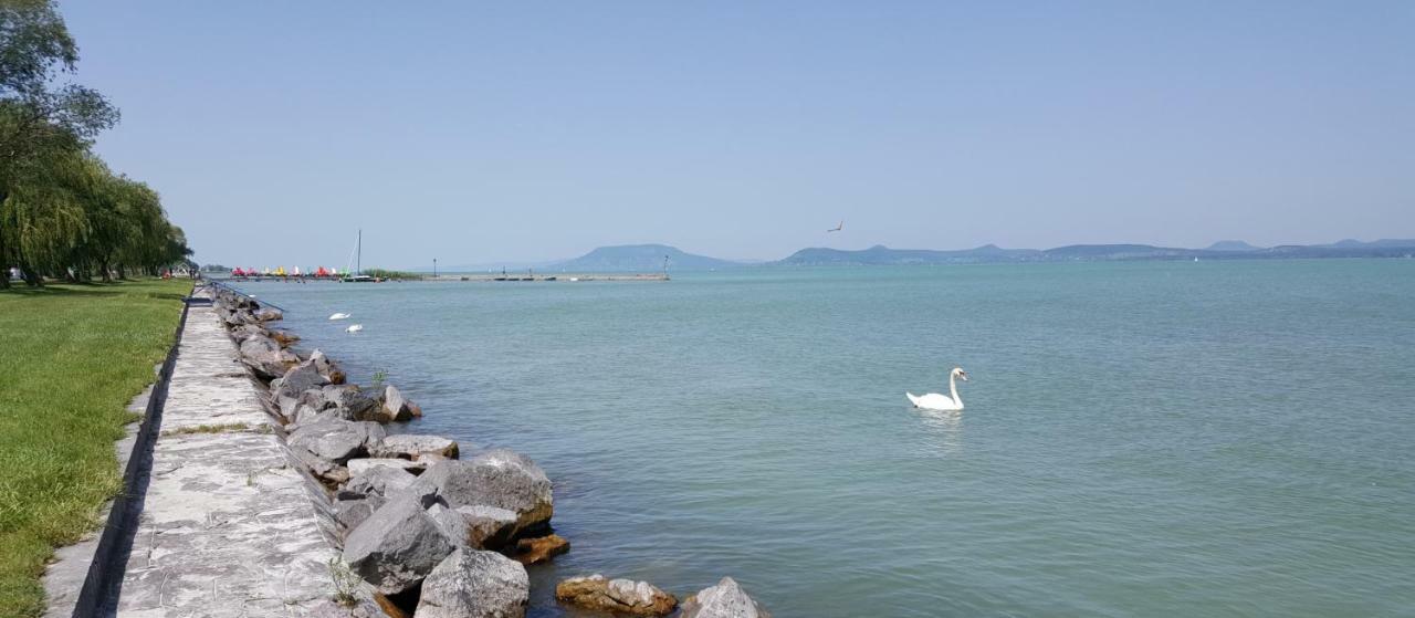 Lelle Resort Cb34 Balatonlelle Εξωτερικό φωτογραφία