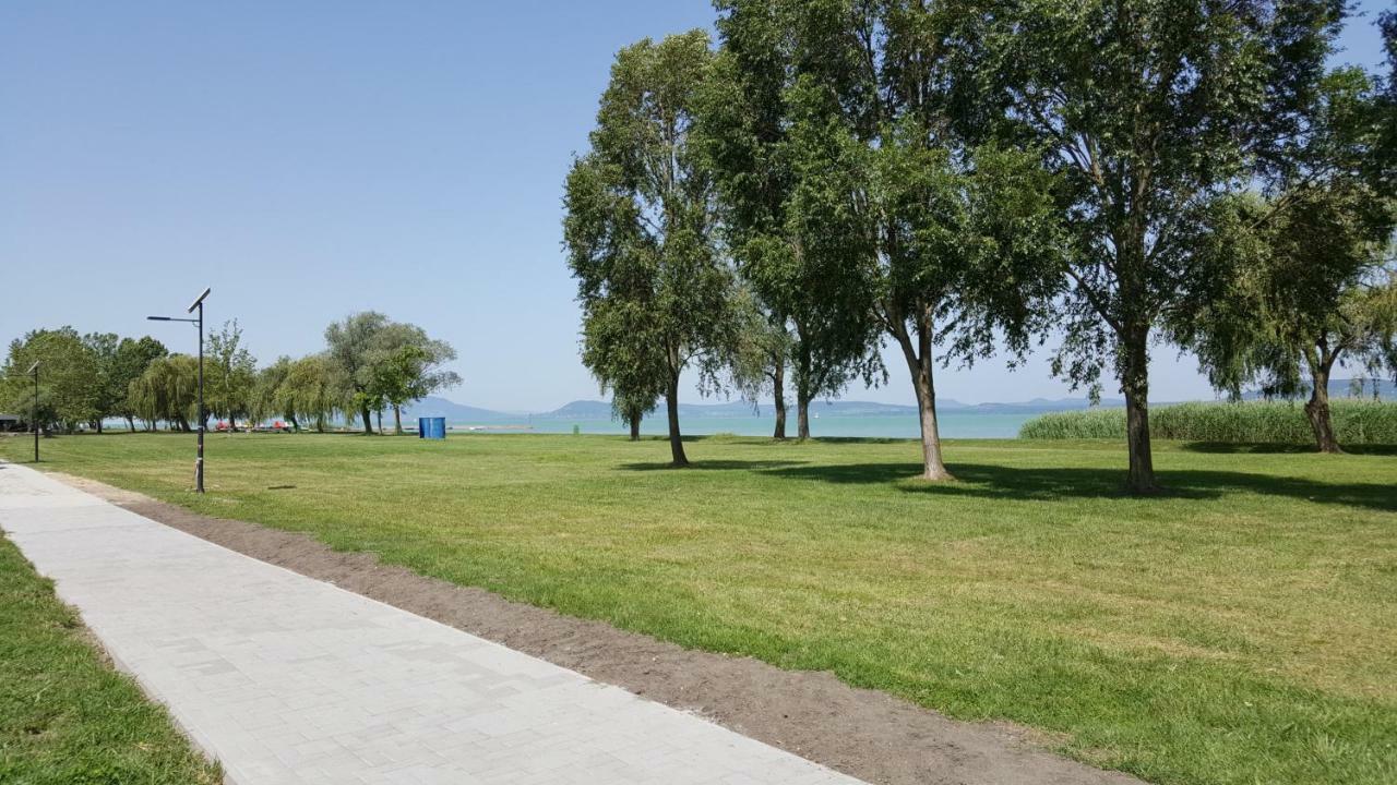 Lelle Resort Cb34 Balatonlelle Εξωτερικό φωτογραφία