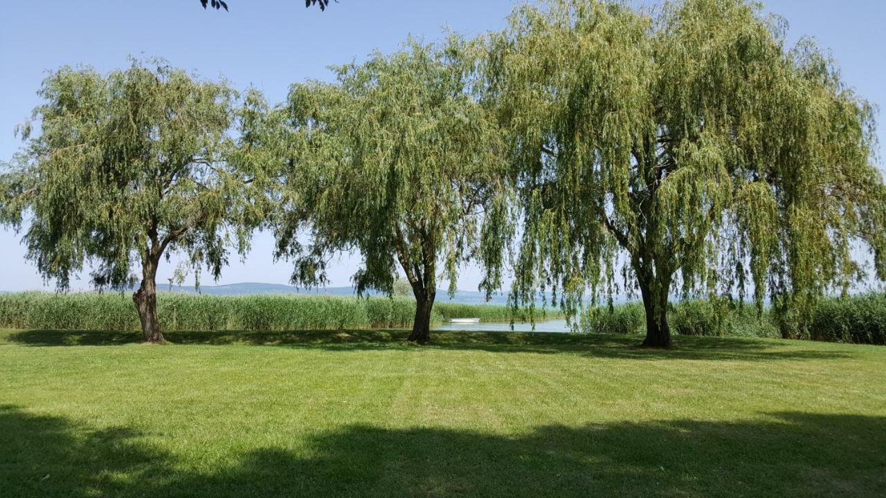 Lelle Resort Cb34 Balatonlelle Εξωτερικό φωτογραφία